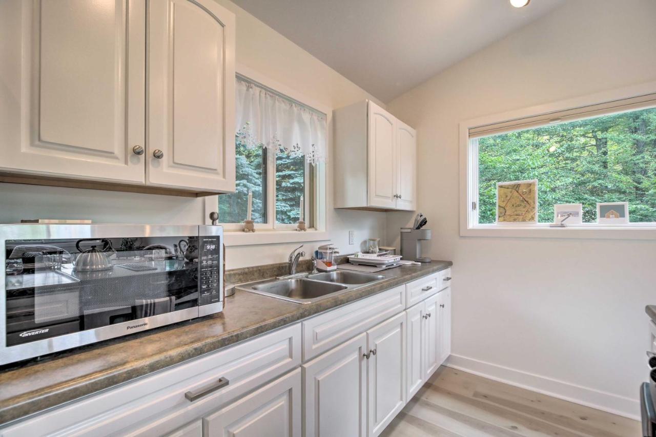 Airy And Bright Hideaway Near Smugglers Notch! Cambridge Exterior foto