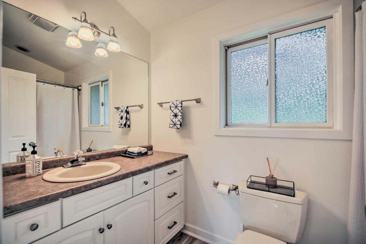 Airy And Bright Hideaway Near Smugglers Notch! Cambridge Exterior foto
