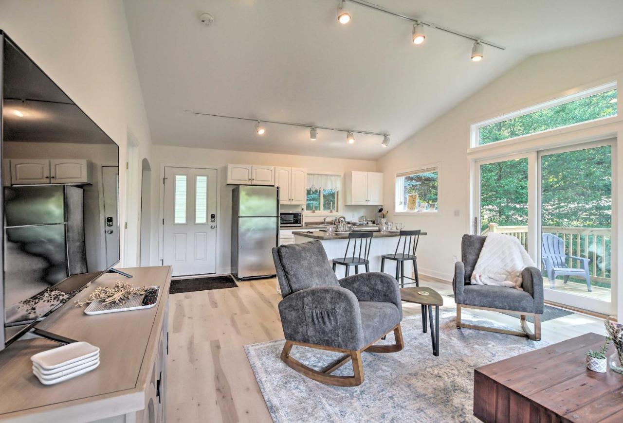 Airy And Bright Hideaway Near Smugglers Notch! Cambridge Exterior foto